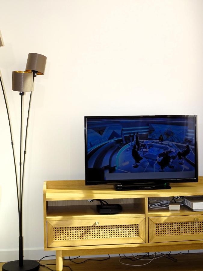 Augustins Fountain Studio Cosy Aix Centre Historique A 3 Minutes De Cours Mirabeau -Wifi-Smart Tv-Rue Calme エクス＝アン＝プロヴァンス エクステリア 写真